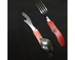 Многофункциональный складной туристический набор столовых приборов / походный набор ложка - вилка - нож, цвет красный